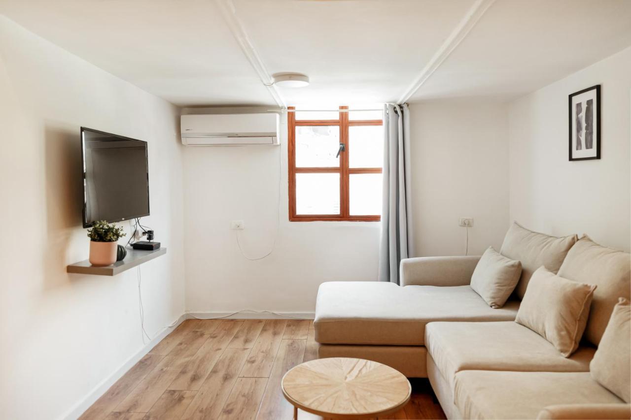Theodor Apartments By Gamtiza Tel Aviv Eksteriør billede