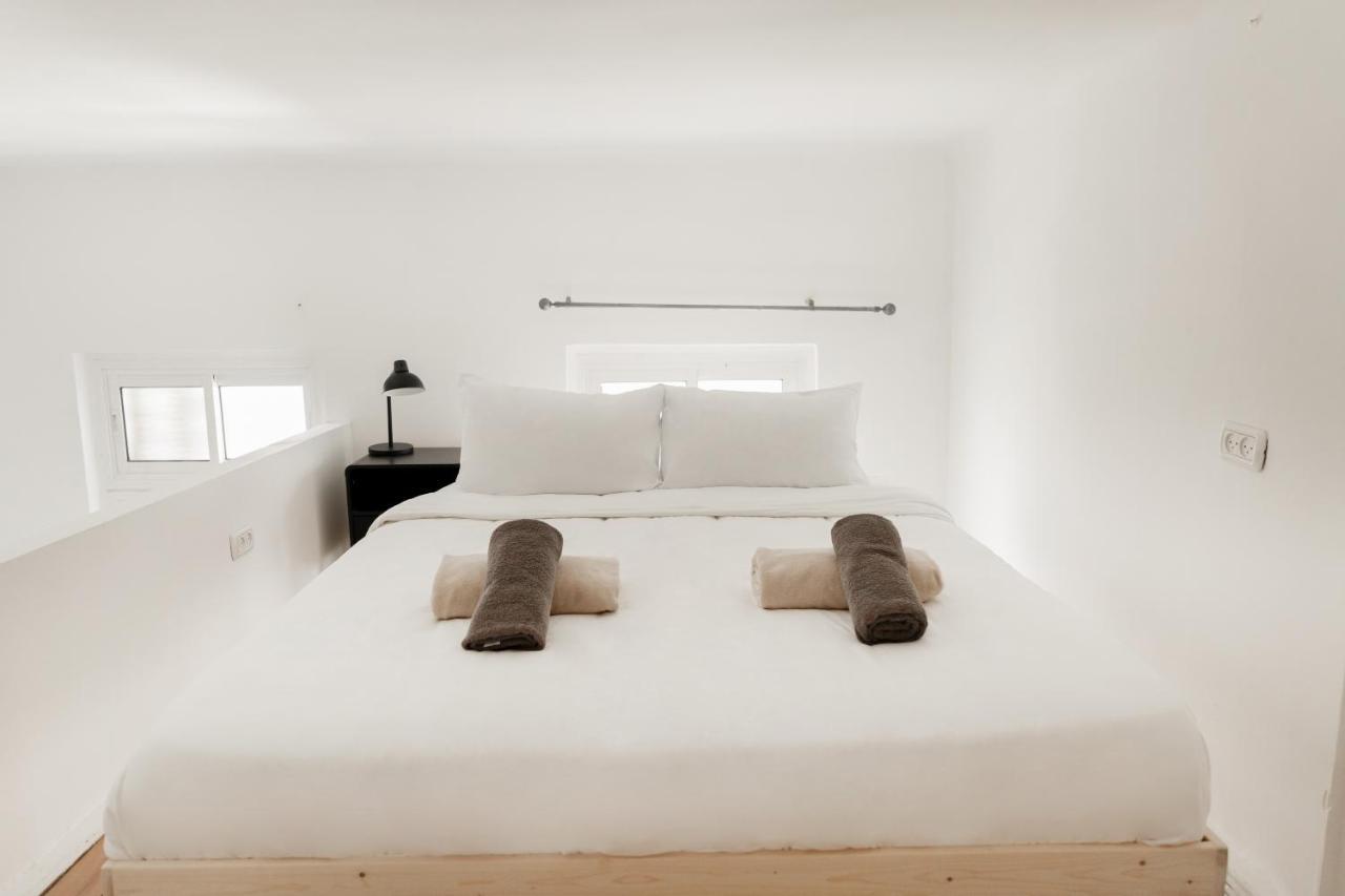 Theodor Apartments By Gamtiza Tel Aviv Eksteriør billede