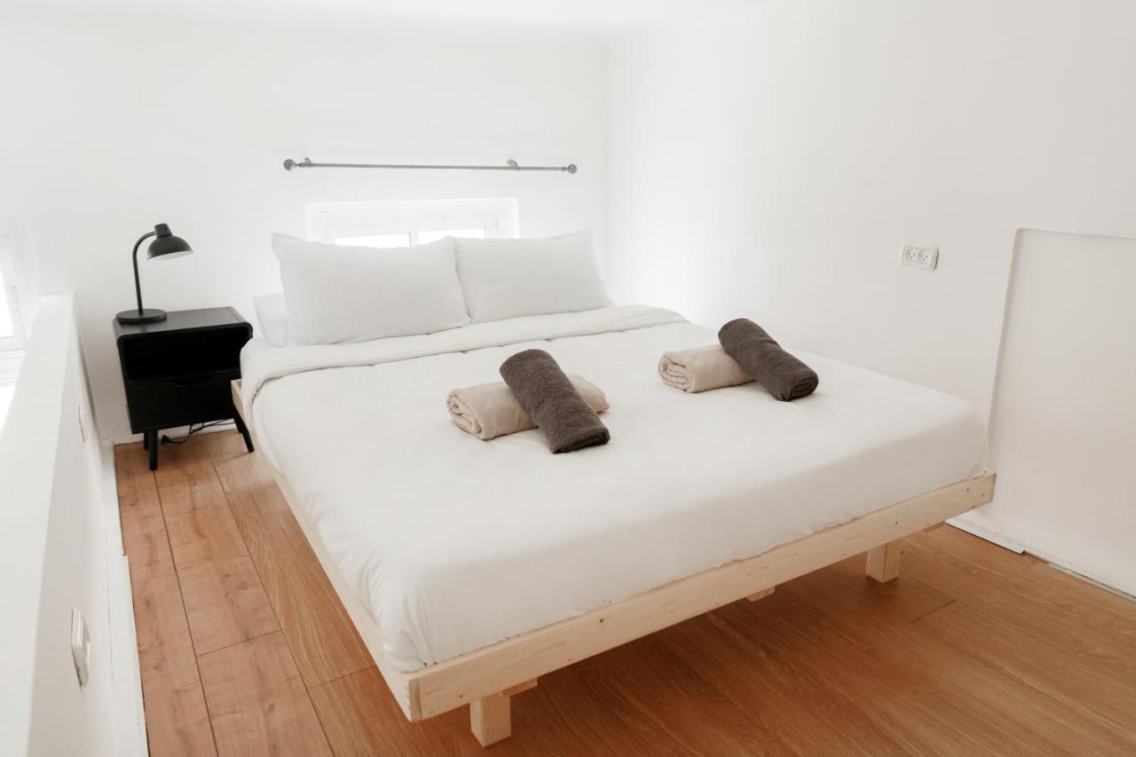 Theodor Apartments By Gamtiza Tel Aviv Eksteriør billede
